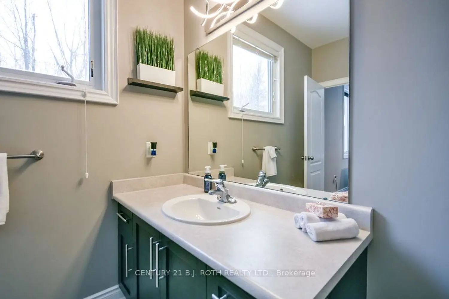 Additional image 7 of 8 Merrington Avenue