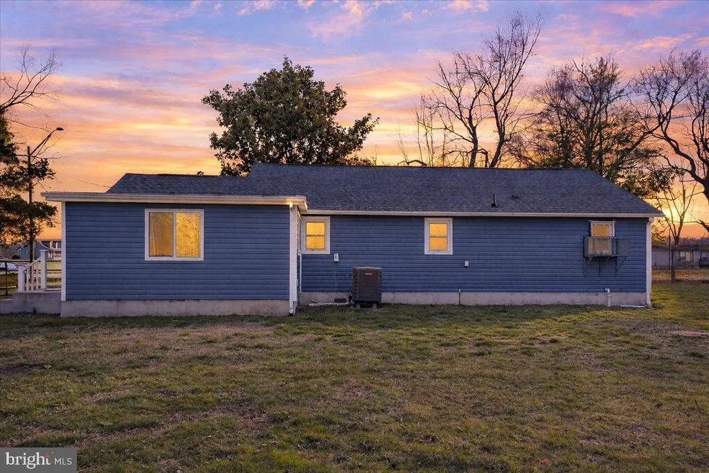 2505 W Denneys Road, Dover, DE 19904