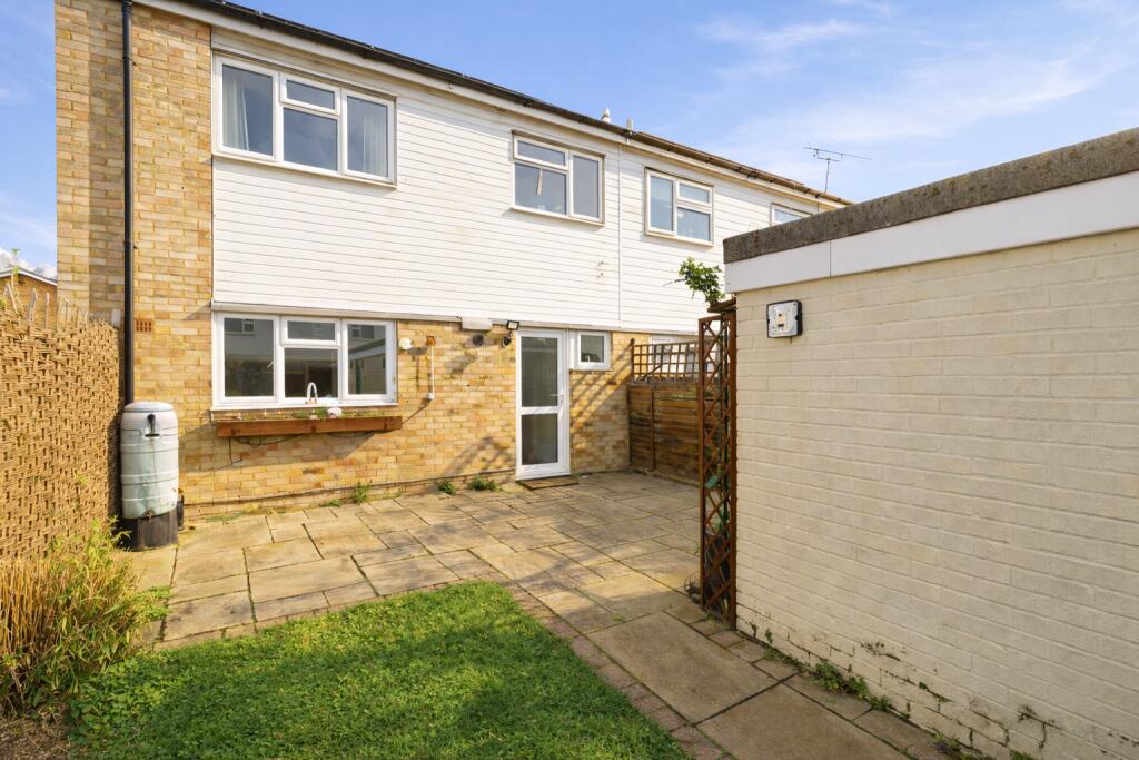 Additional image 8 of Kitchener Close, St. Albans, Hertfordshire, AL1