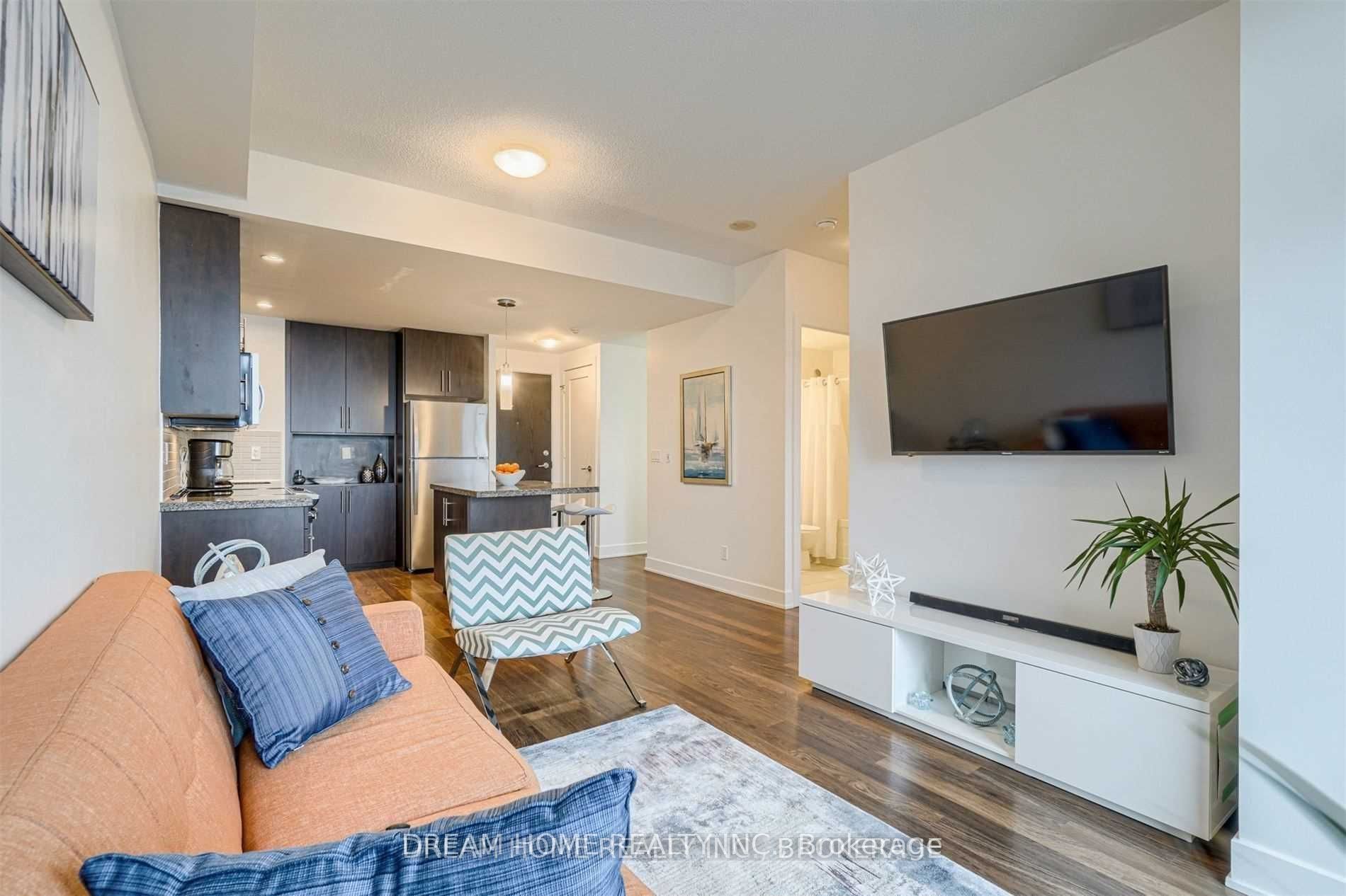 Additional image 3 of 3810-120 Homewood Avenue, Toronto, ON, M4Y 2J3