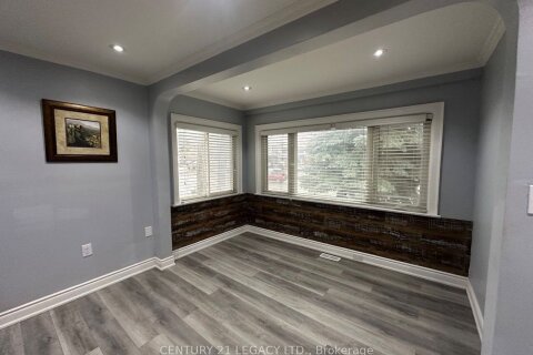 Additional image 8 of Unit B-398 Albion Road, Toronto, ON, M9W 3P5