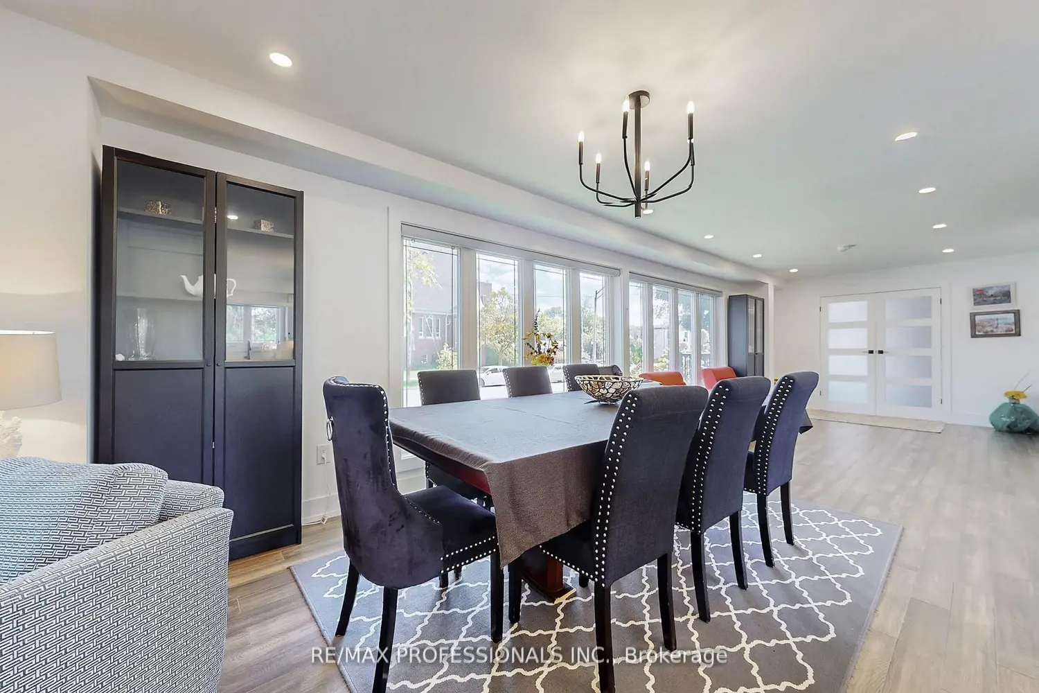 Additional image 2 of 4 Martin Grove Road