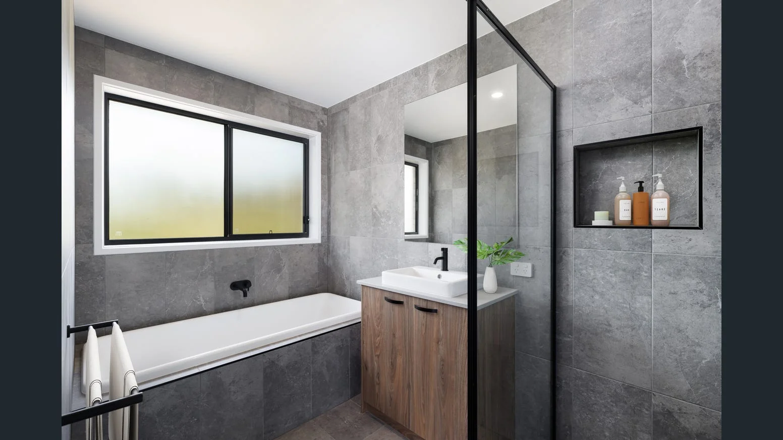 Additional image 11 of Holmview QLD 4207