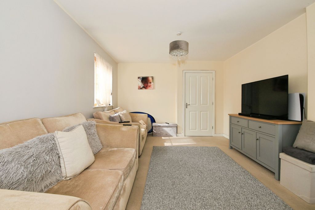 Additional image 4 of 3 bed end terrace house for saleEverest Way, Peterborough PE7