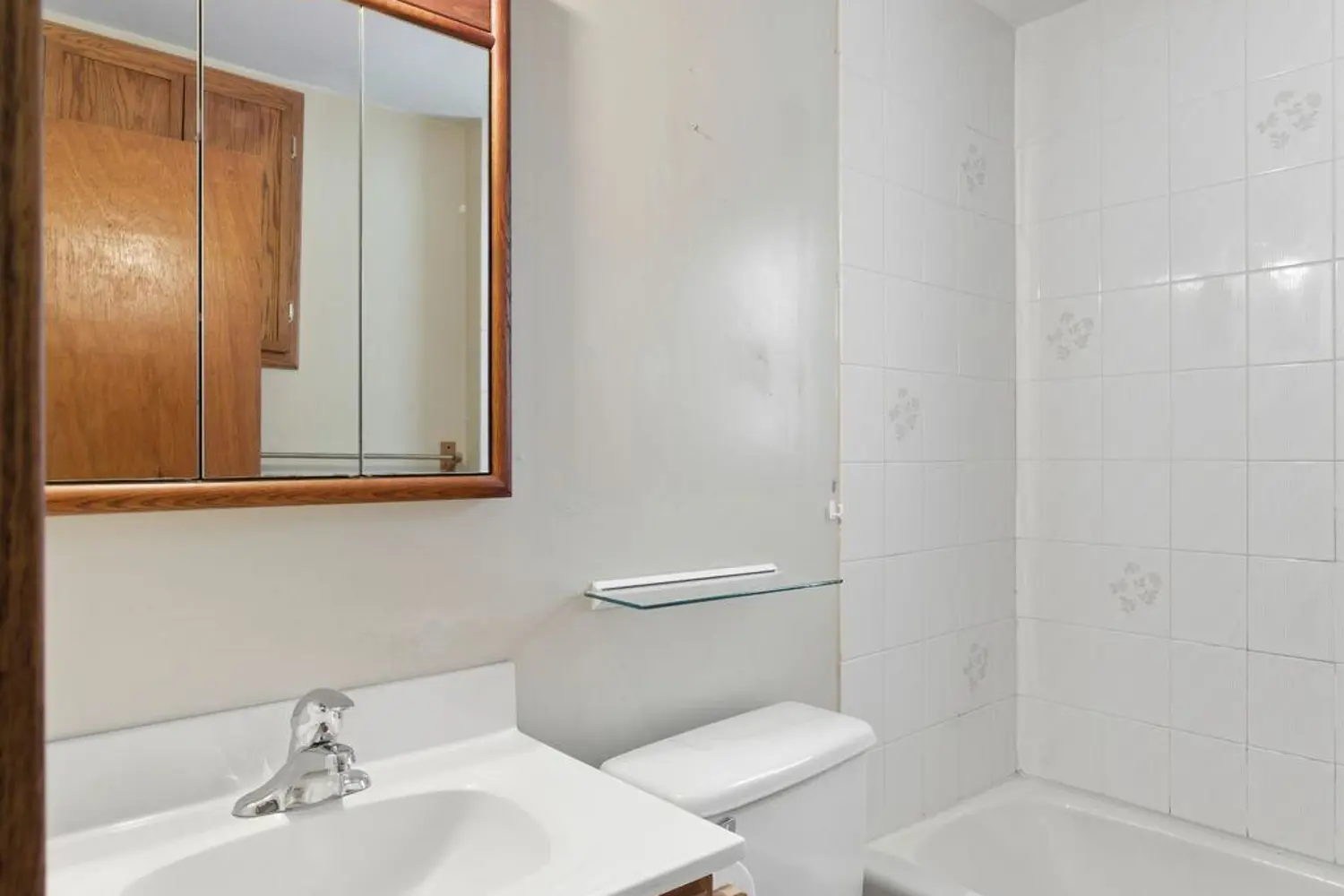 Additional image 11 of 92 Laurel Street