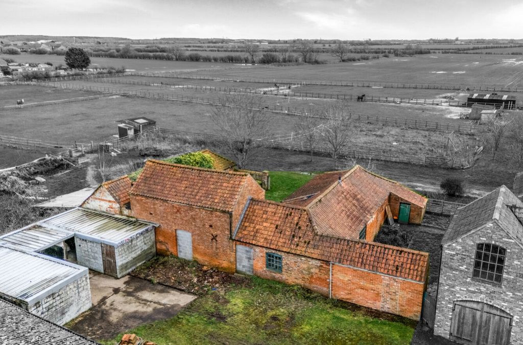 Land for saleBarn Conversion, South Lane, Middle Rasen, Market Rasen, Lincolnshire LN8