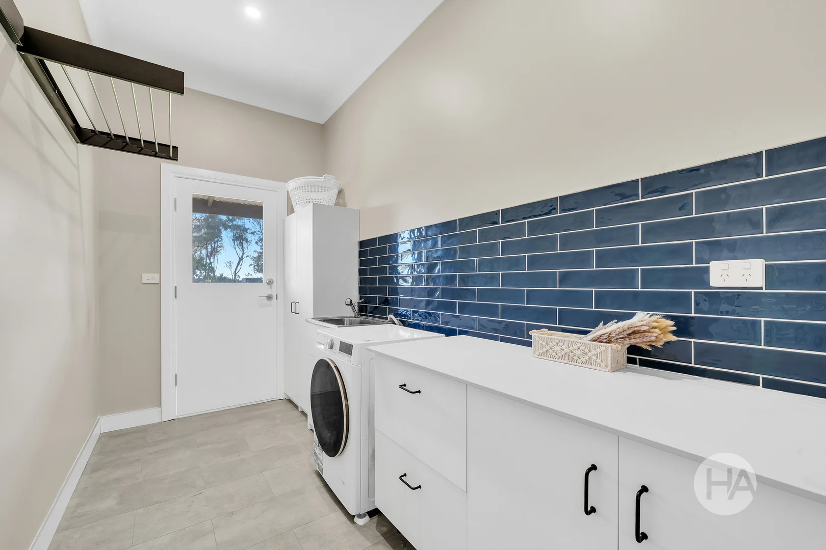 Additional image 11 of 245 Parish Road, Iona VIC 3815