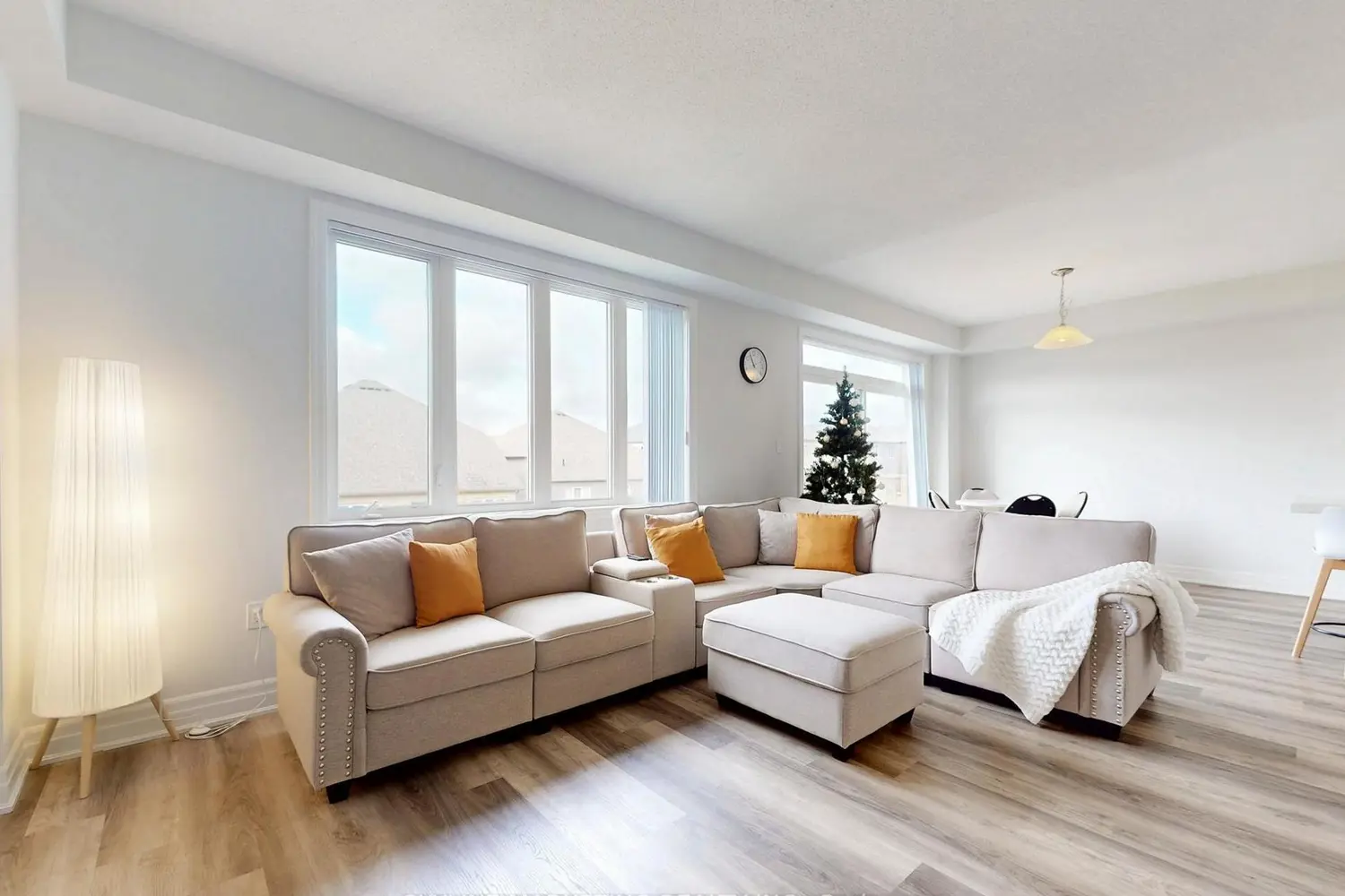 Additional image 2 of 23 Rosanne Circle