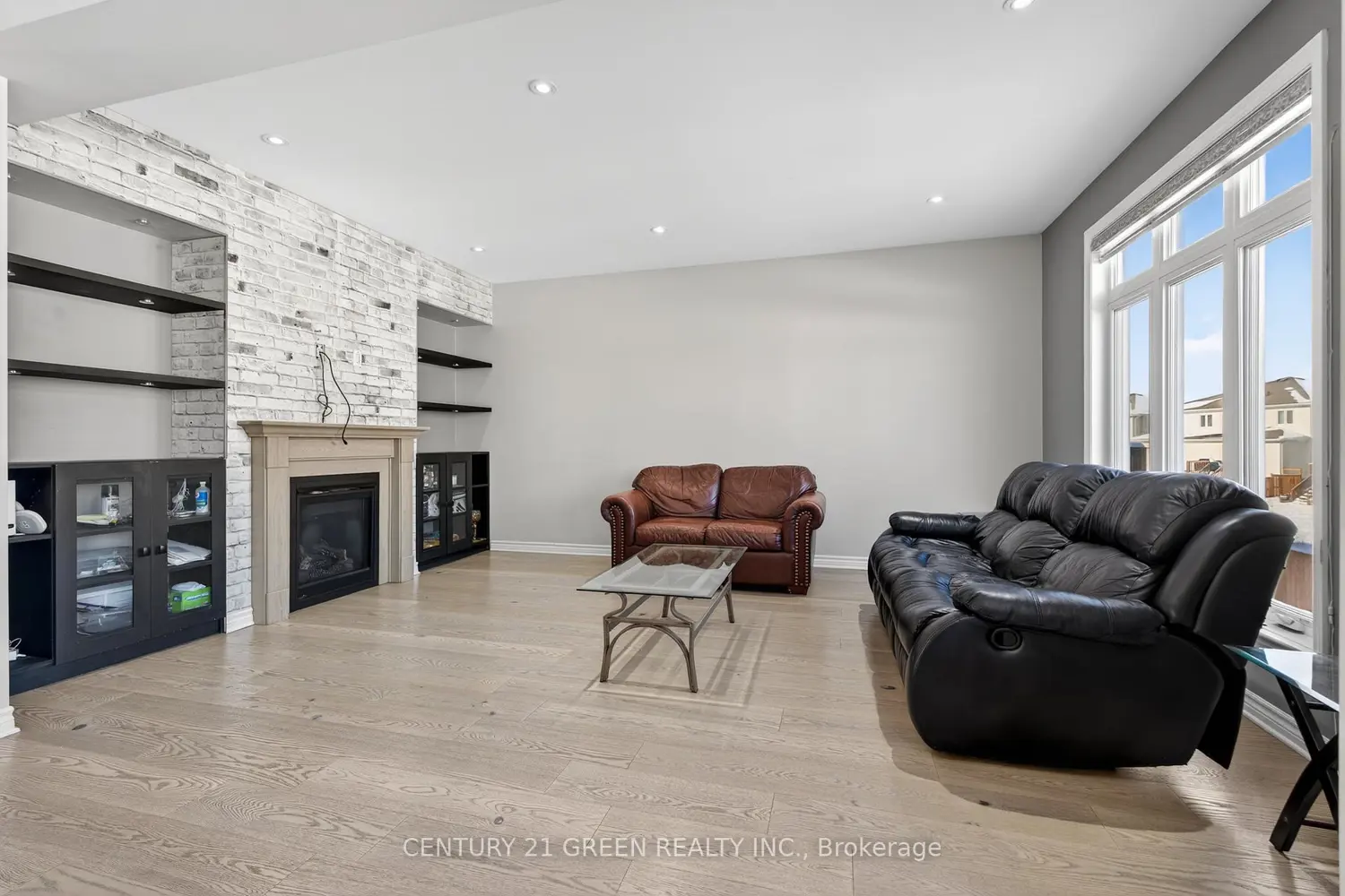 Additional image 17 of 645 Gwen Avenue