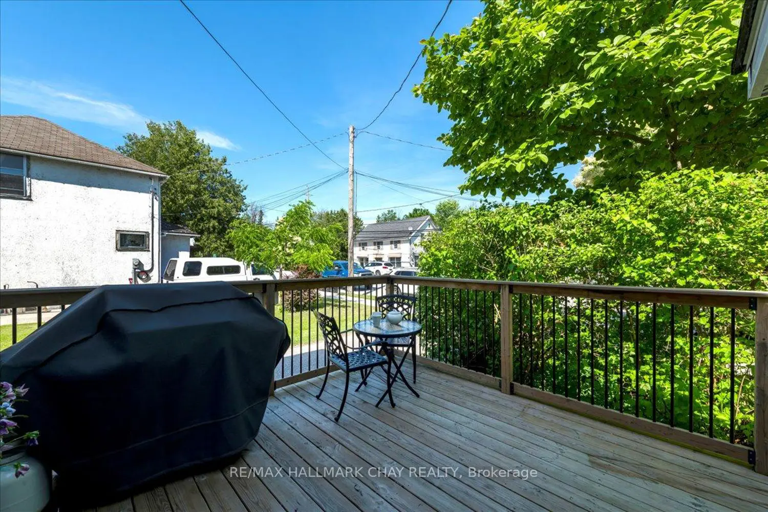 Additional image 12 of 3366 Muskoka Street