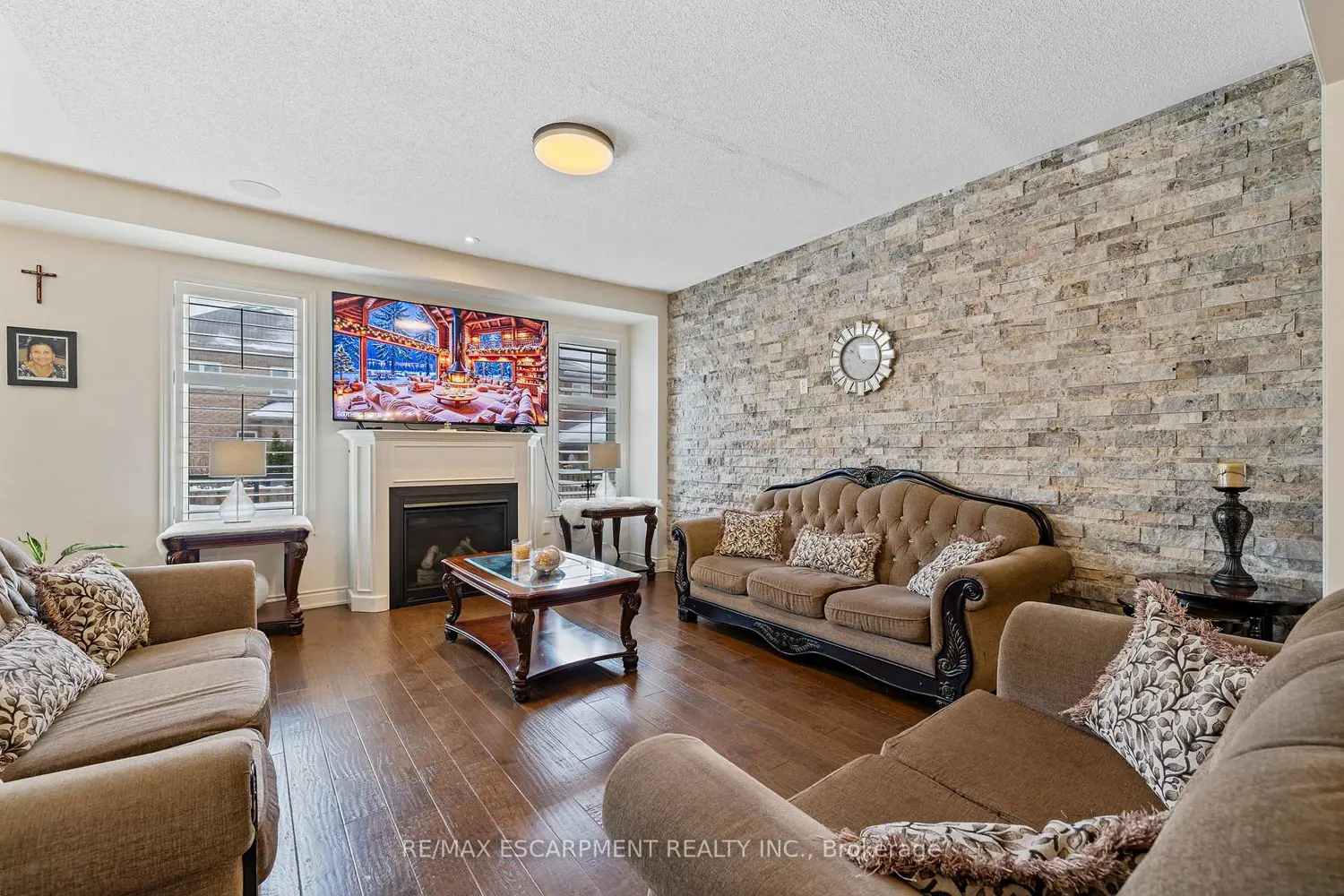 Additional image 6 of 114 Chaumont Drive