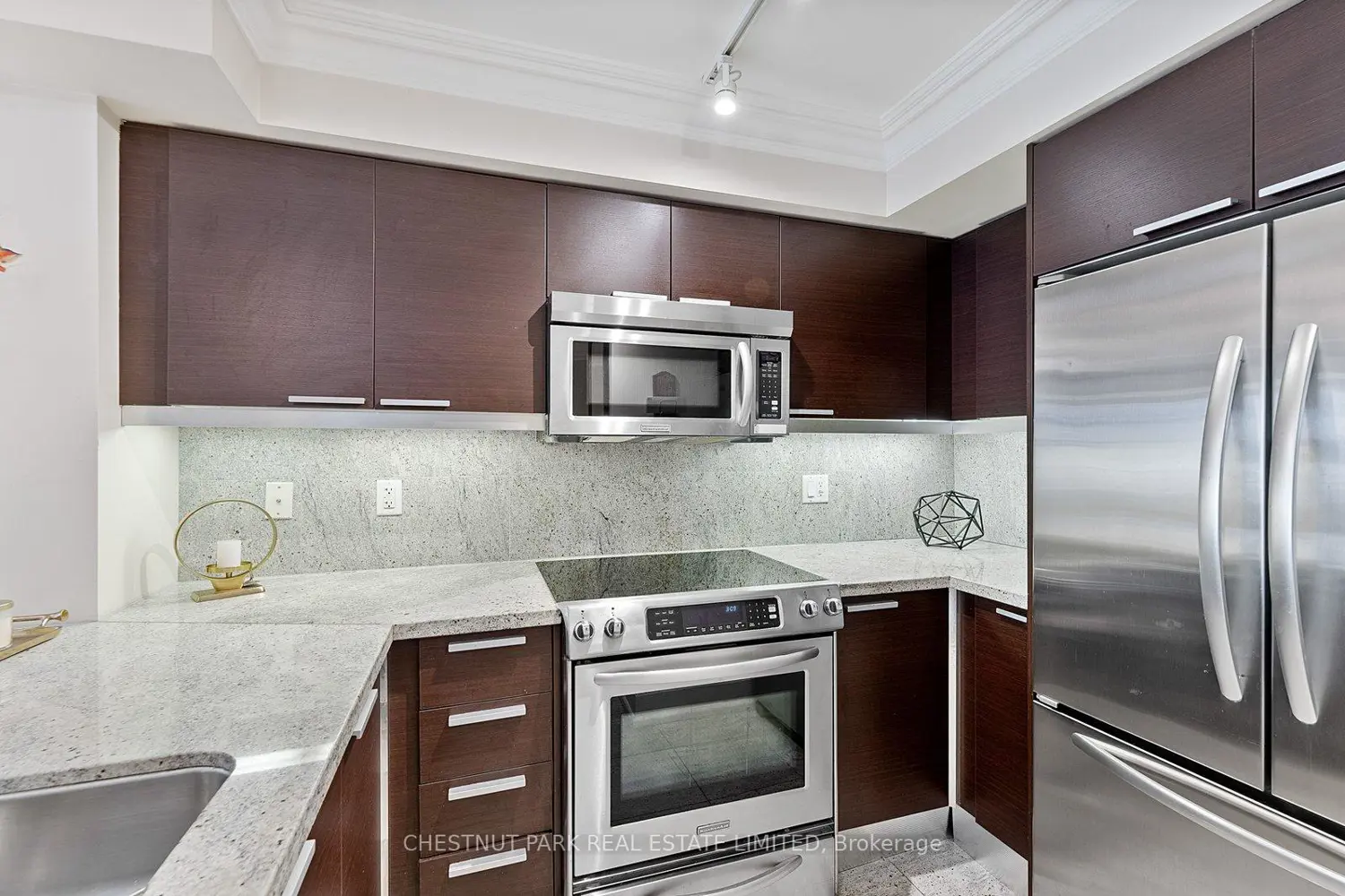 Additional image 5 of 650 Sheppard Avenue 414