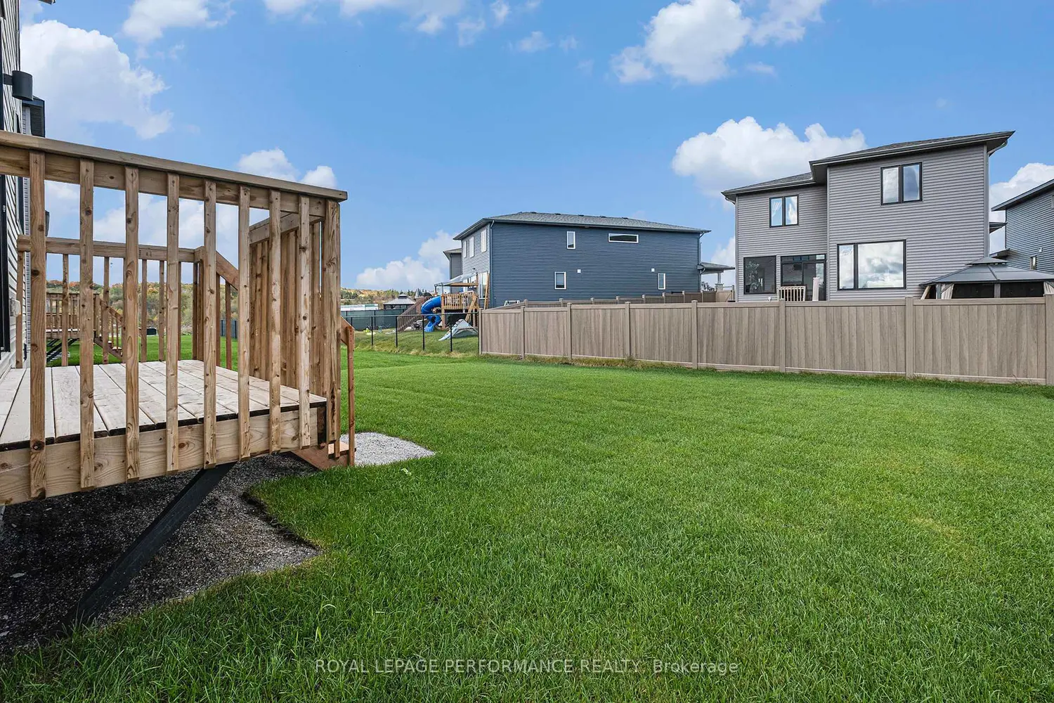 Additional image 14 of 19 Rutile Street