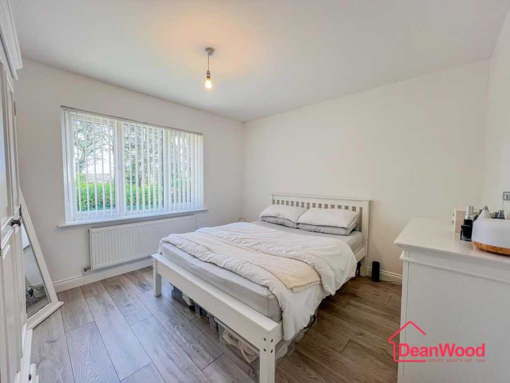Additional image 13 of 2 bed flat for sale10 Richmond Court, Farmhill, Douglas, Isle Of Man IM2