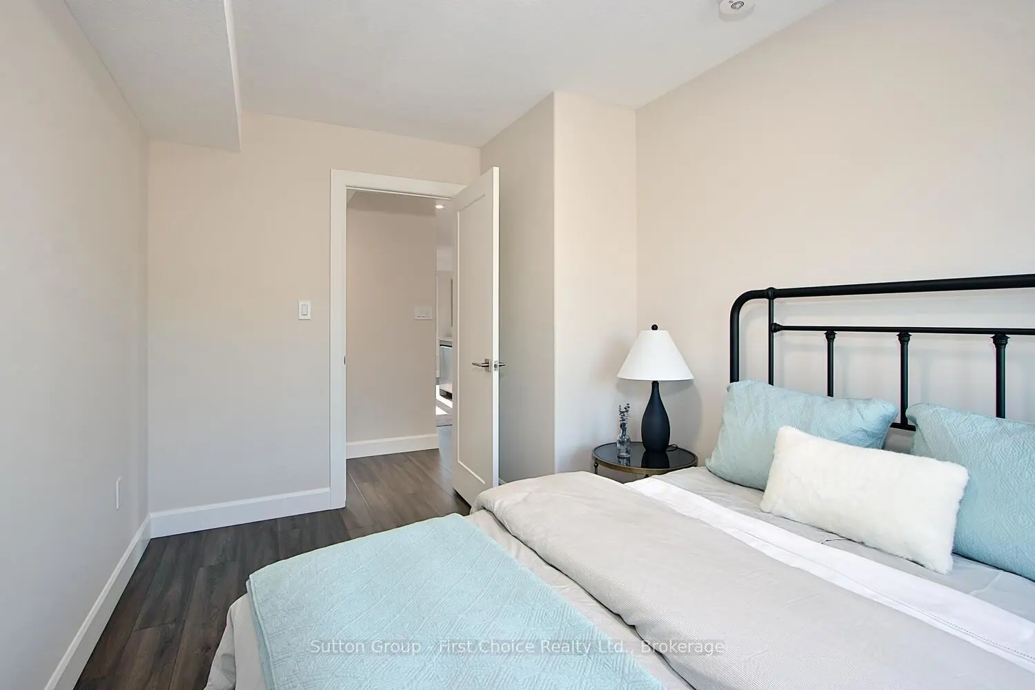 Additional image 16 of 3202 Vivian Line Unit 35