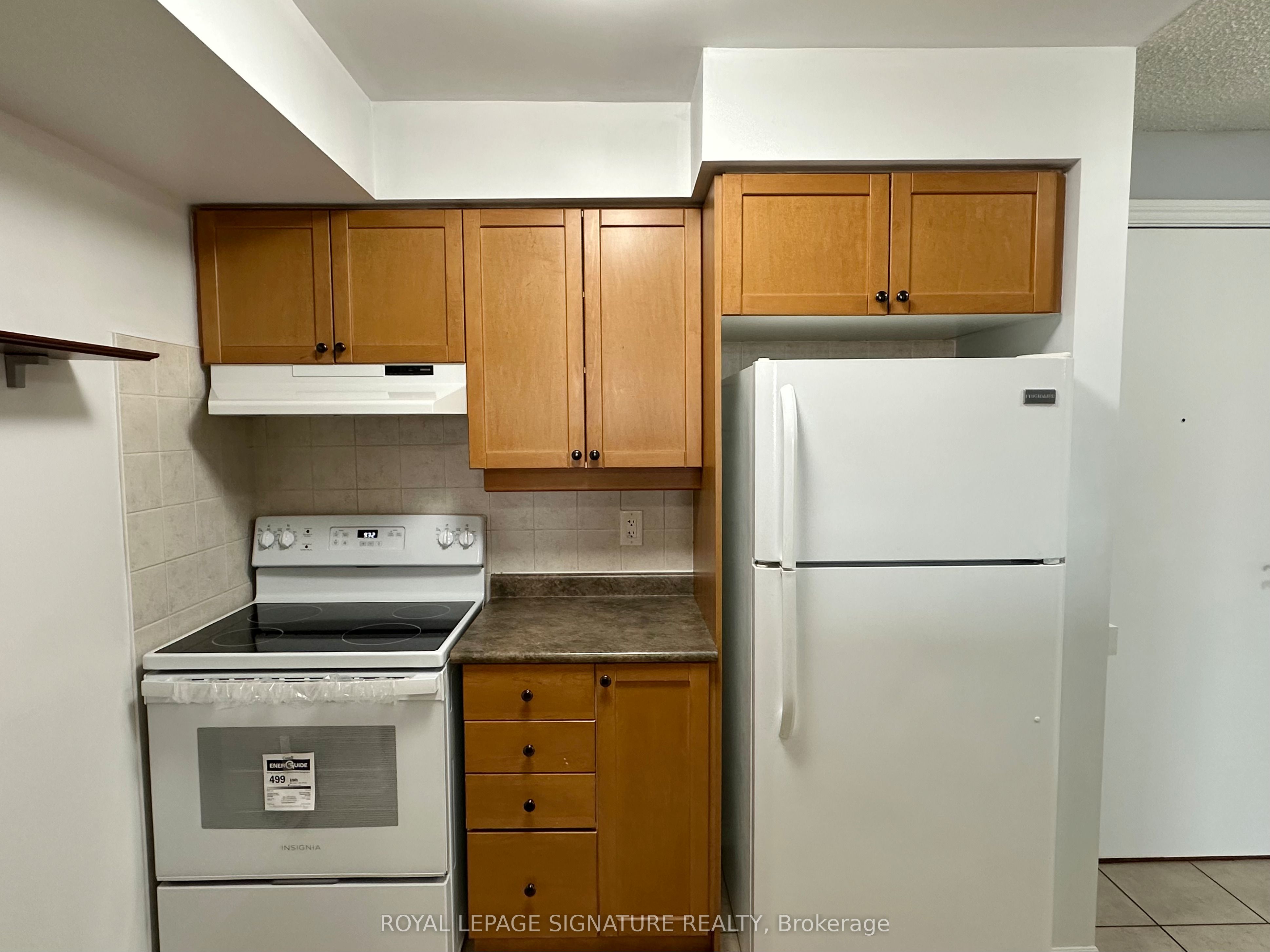 Additional image 4 of 822-700 Humberwood Boulevard, Toronto, ON, M9W 7J4