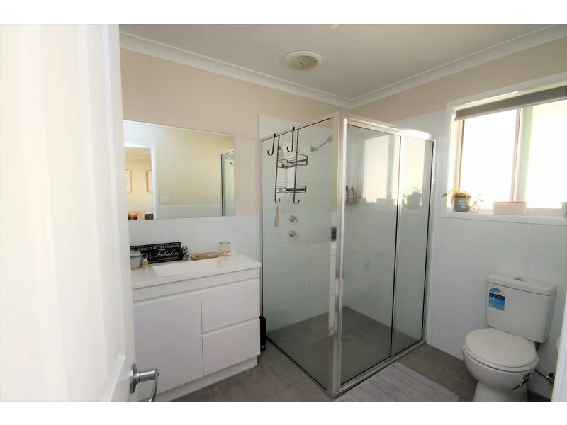 Additional image 5 of 16/11 Julian Place, Yass NSW 2582