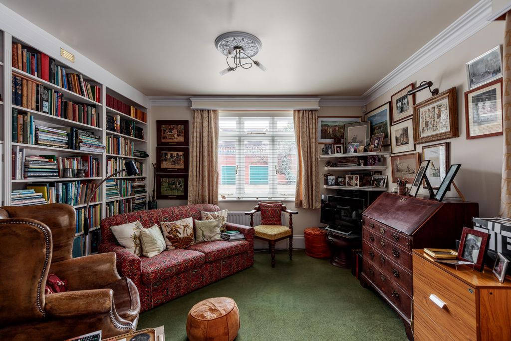 Additional image 6 of 3 bed flat for saleThe Coach House, Springwood Park, Tonbridge, Kent TN11