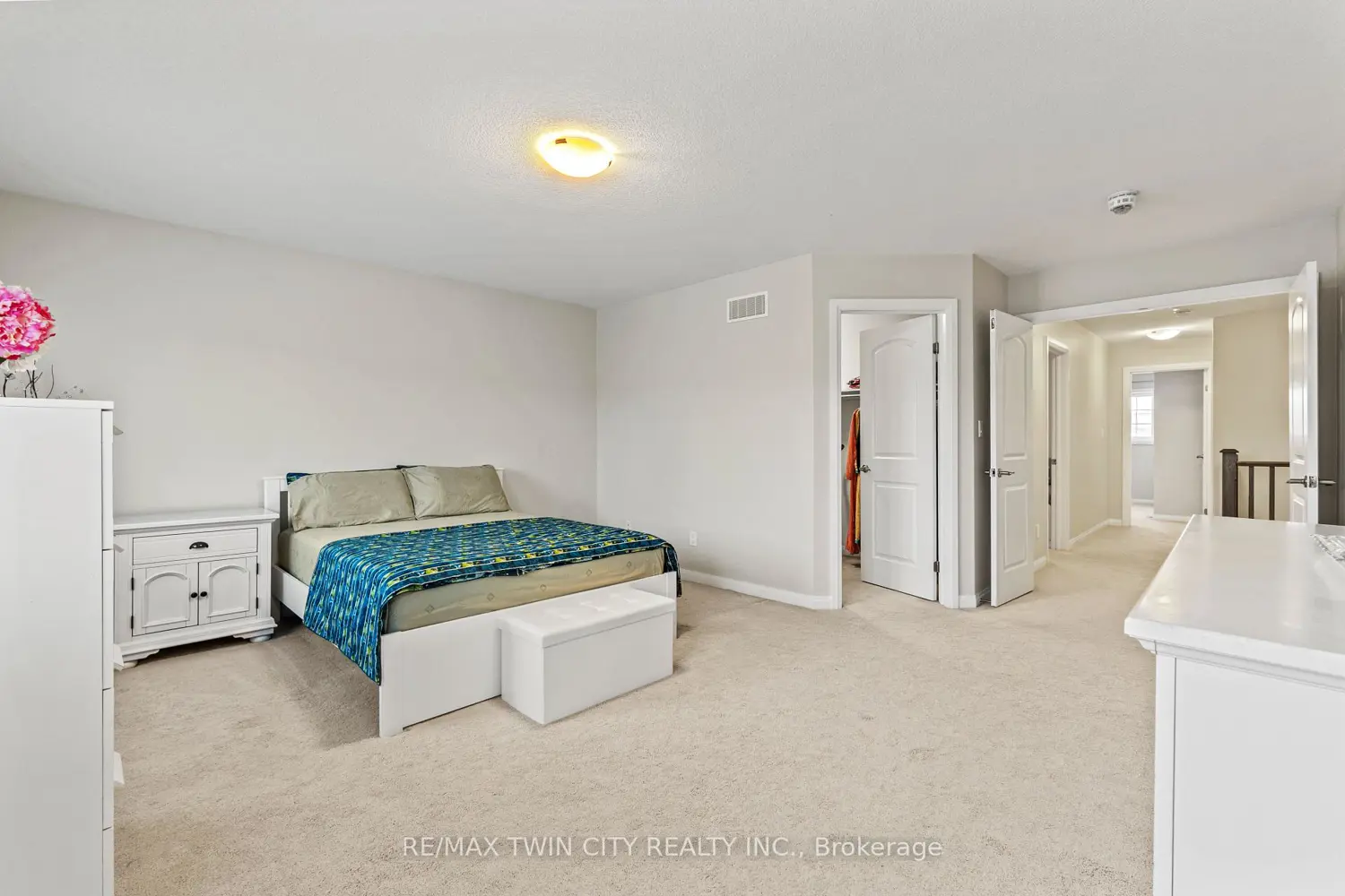 Additional image 9 of 305 Sweet Gale Street