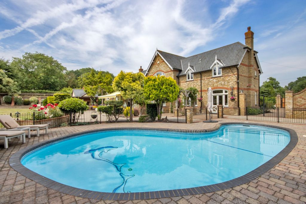 Additional image 14 of 6 bed detached house for saleHome Farm, Kemnal Road, Chislehurst, Kent BR7