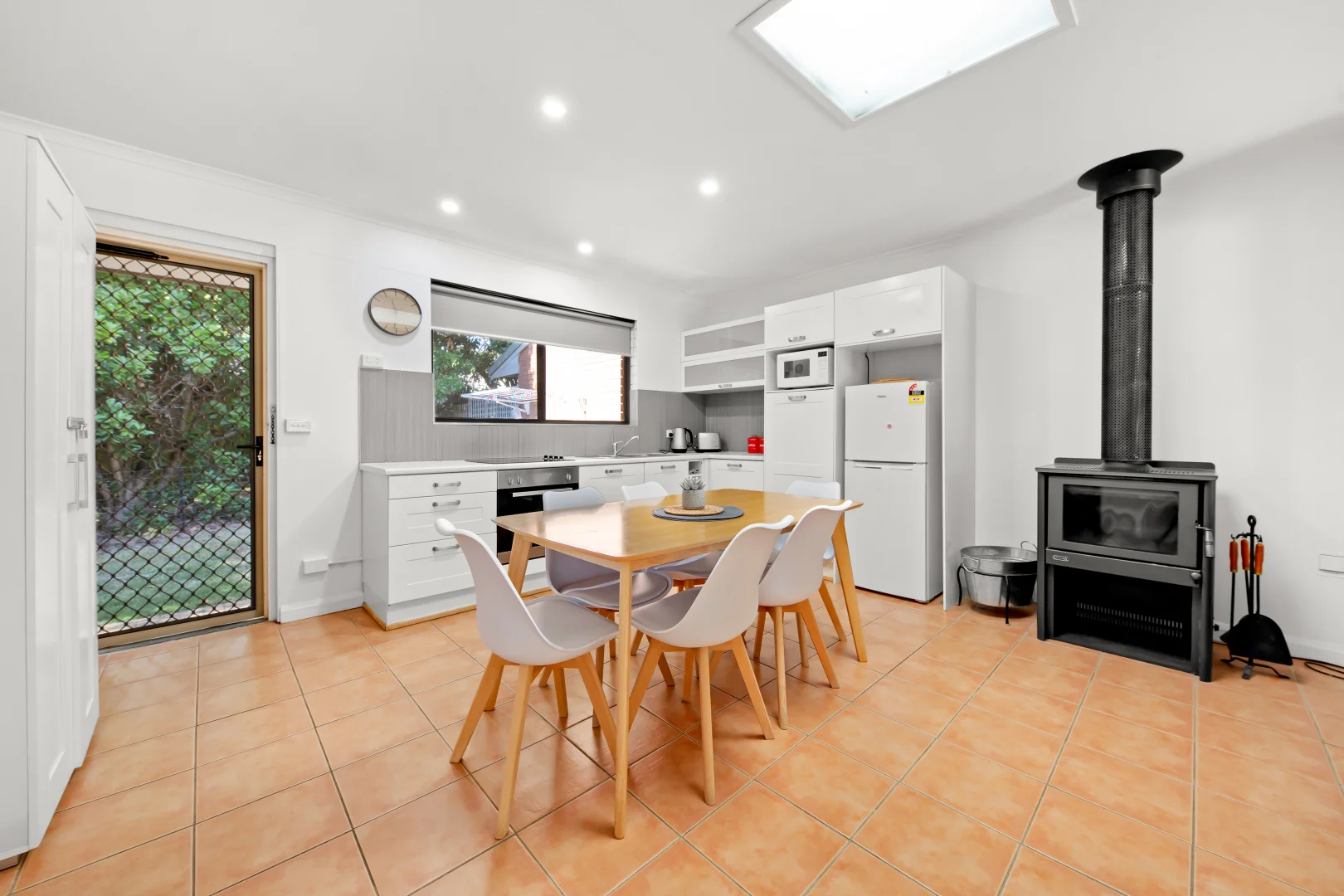 Additional image 4 of 2/12 Gavan Street, Bright VIC 3741