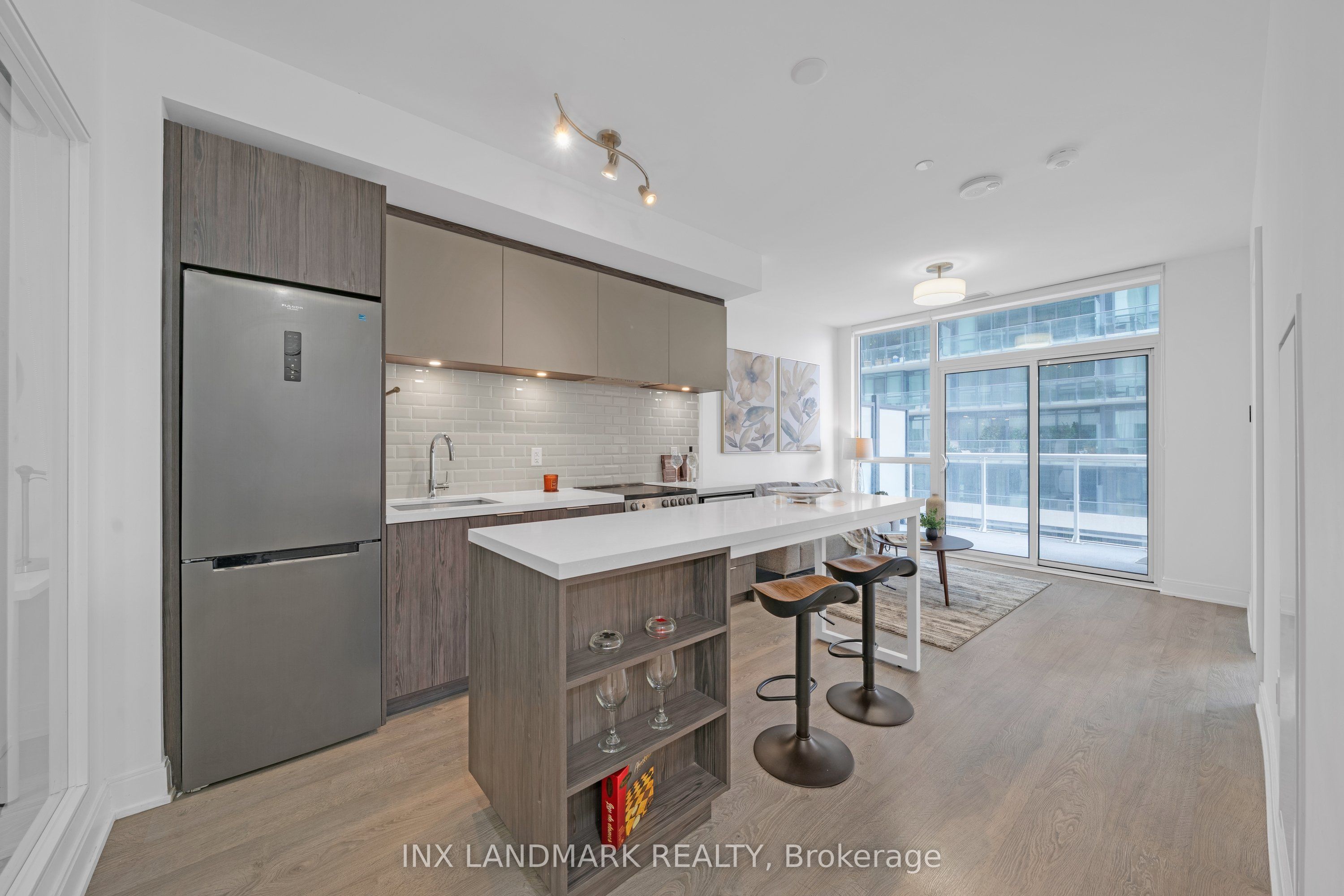 Additional image 6 of 409-65 Annie Craig Drive, Toronto, ON, M8V 0G3