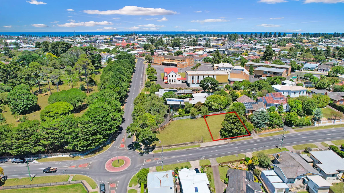 65 Botanic Road, Warrnambool VIC 3280