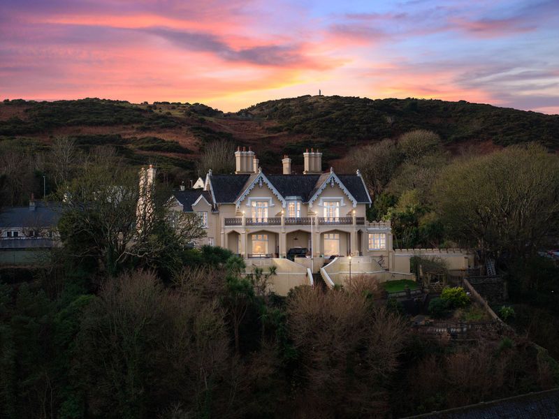 4 bed detached house for saleRavenscliffe, Fort Anne Road, Douglas IM1