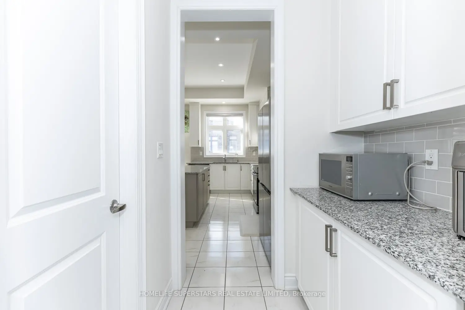 Additional image 2 of 1188 Stag Hollow