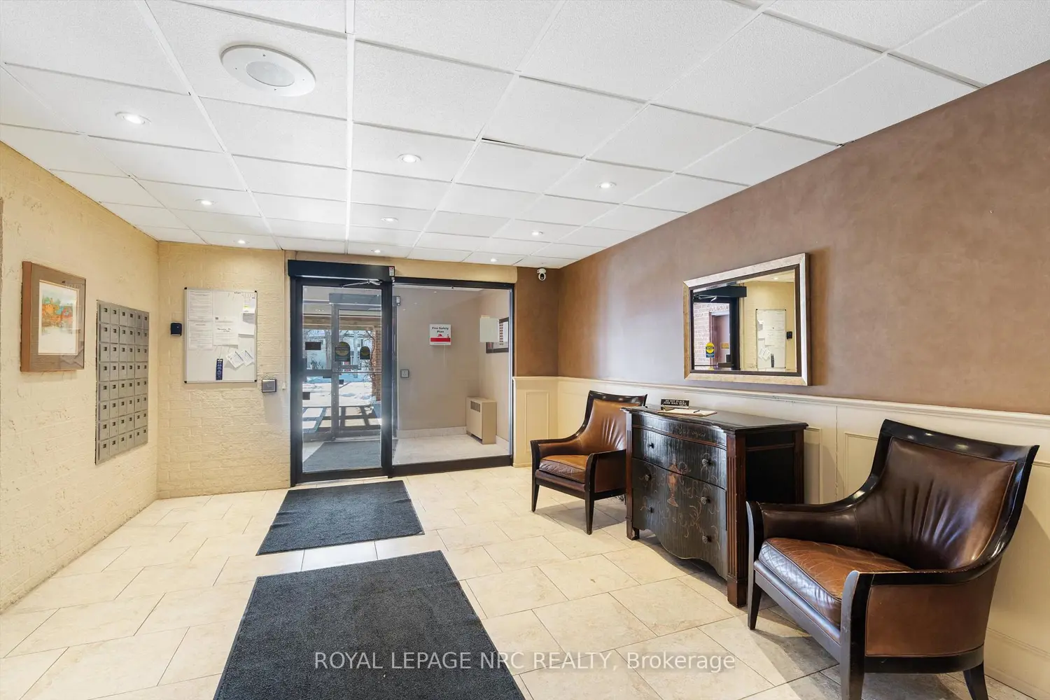 Additional image 18 of 141 Church Street 602