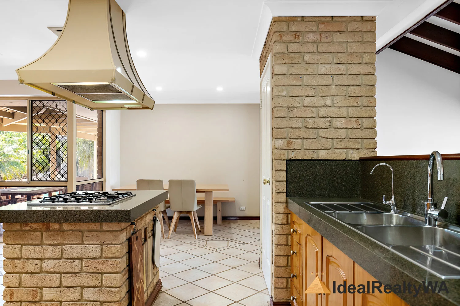 Additional image 13 of 142 Rostrata Avenue, Willetton WA 6155