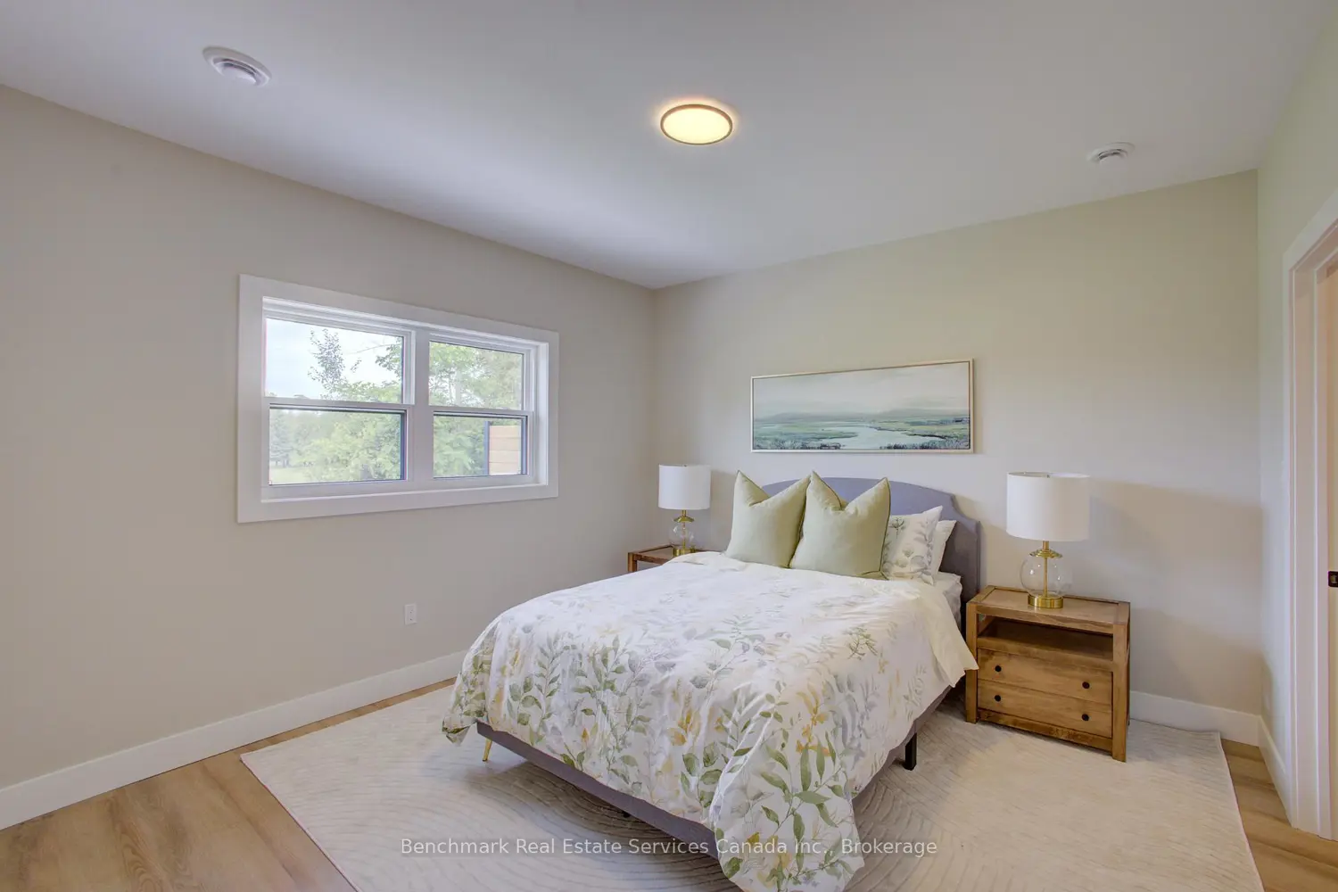 Additional image 7 of 1182 Queen Street 54