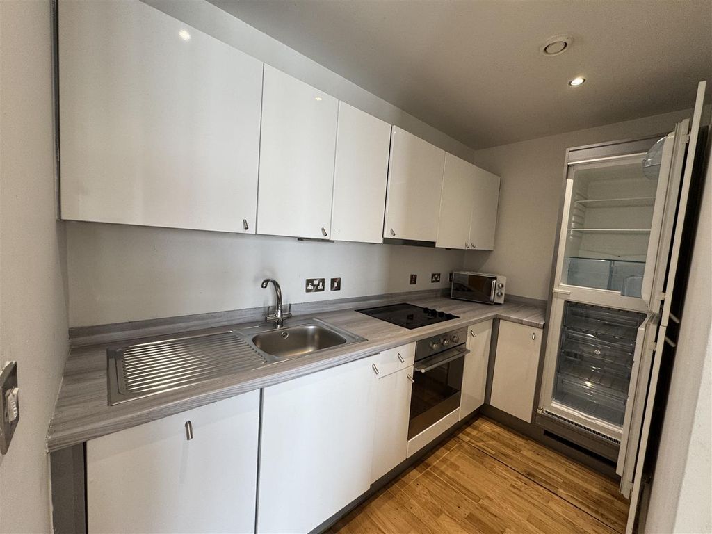 Additional image 9 of 2 bed flat for salePrinces Parade, Liverpool L3