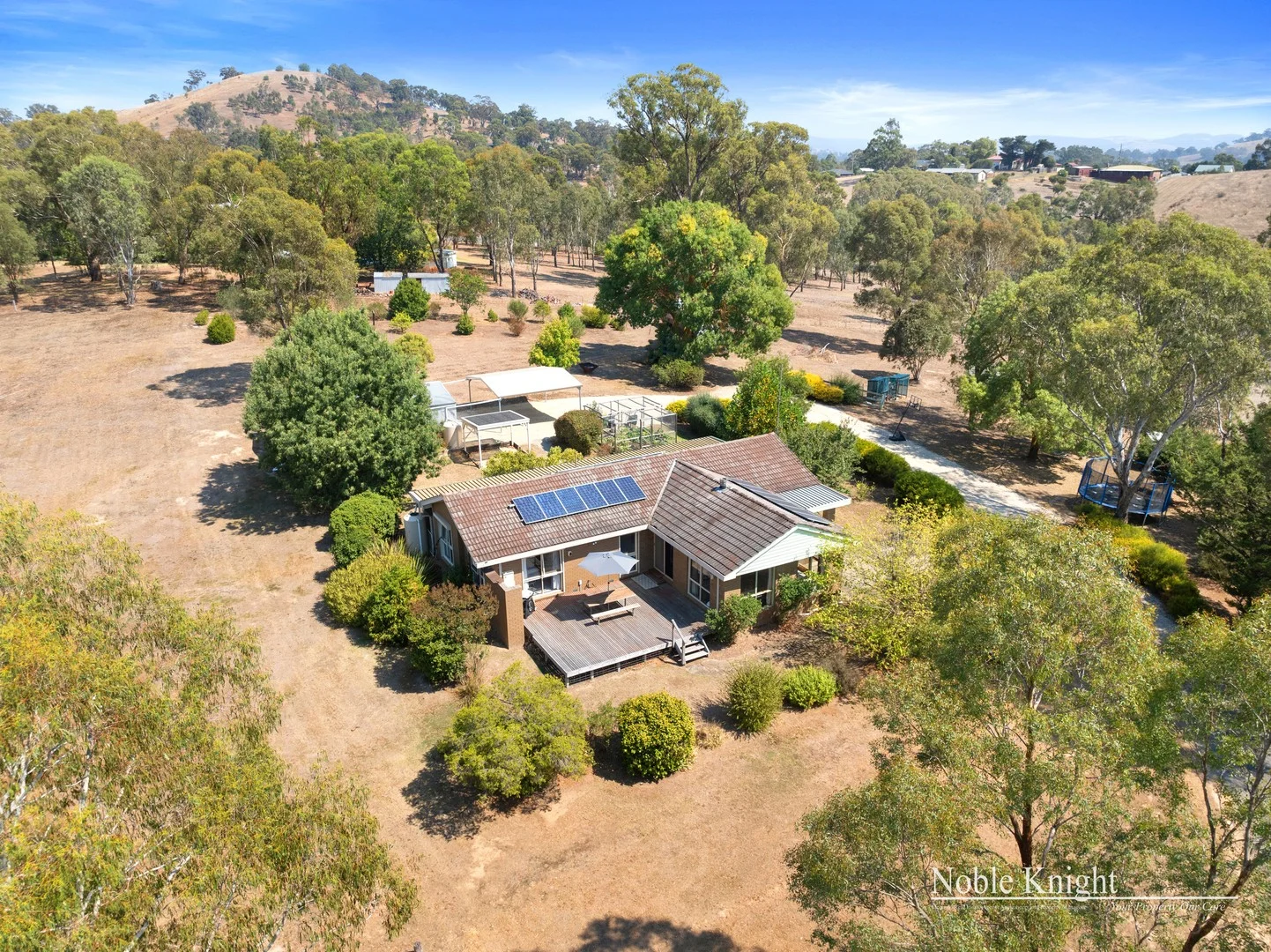 18 Meadow Road, Yea VIC 3717