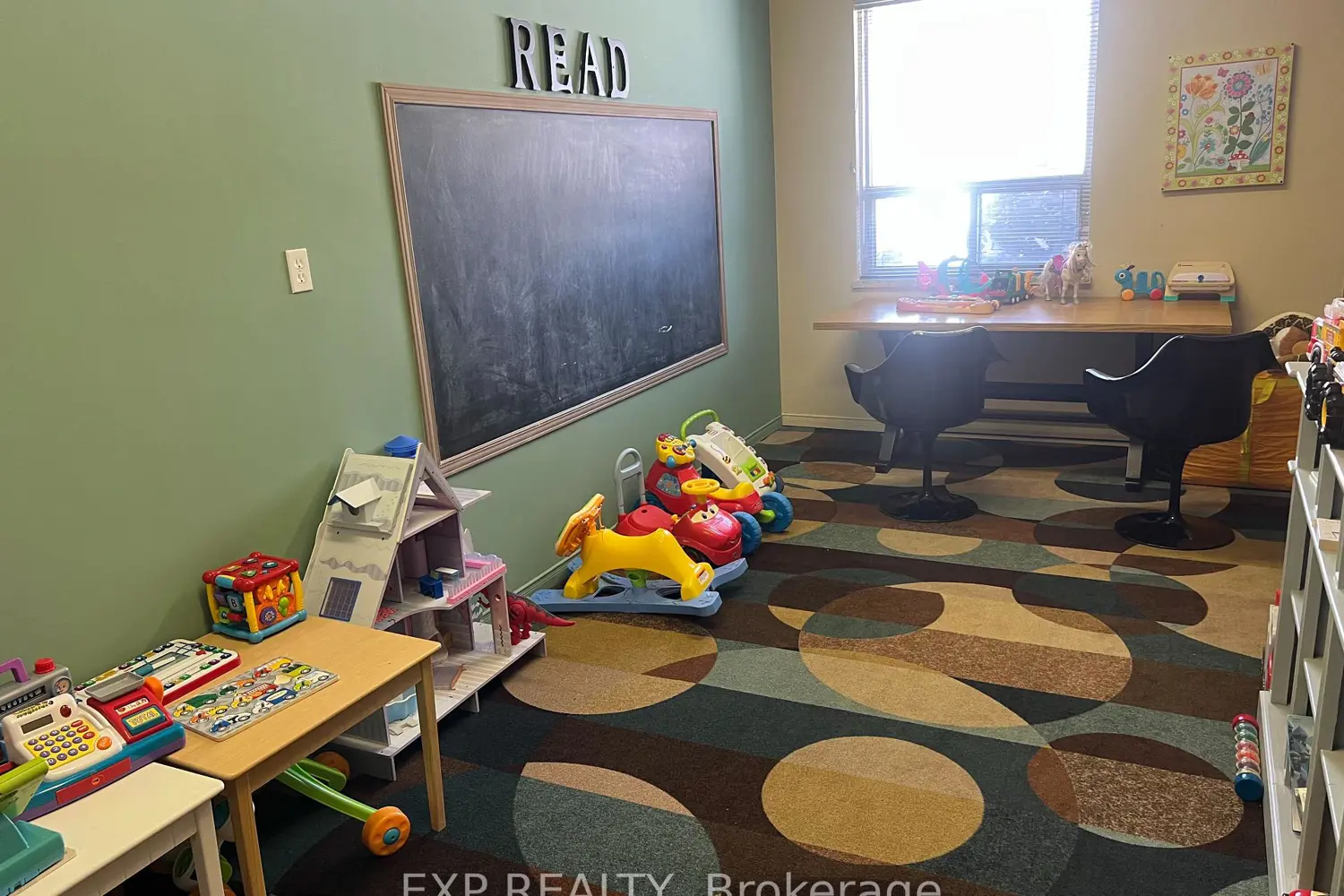 Additional image 20 of 1660 Bloor Street 208