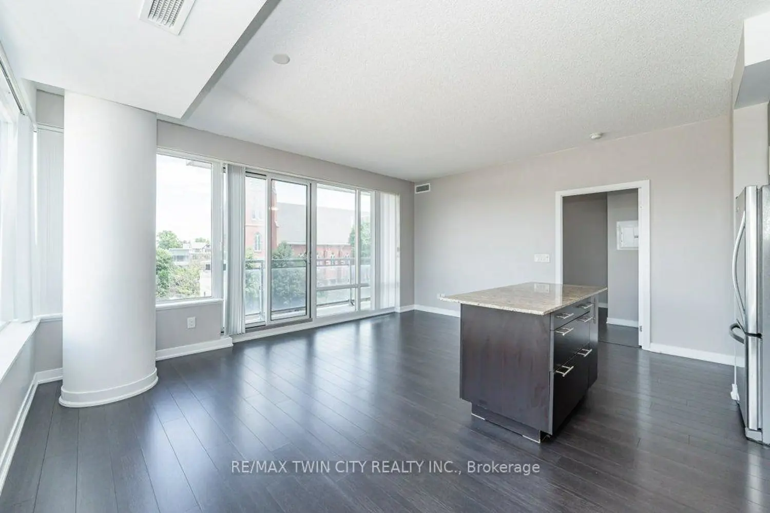 Additional image 7 of 85 Duke Street 402