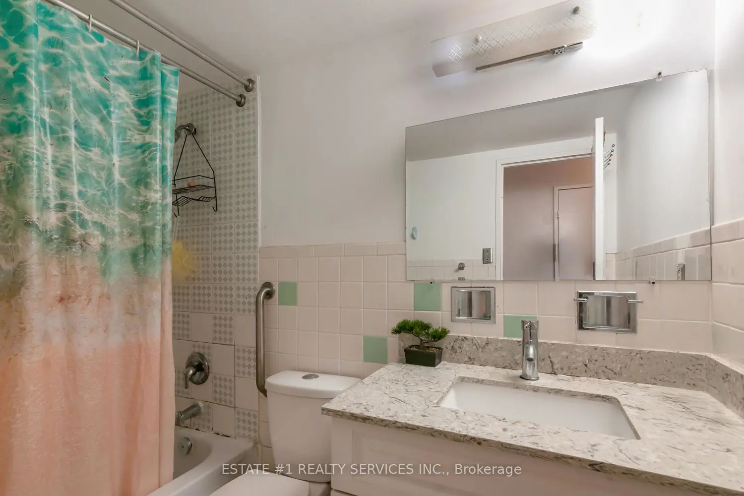 Additional image 10 of 3555 Derry Road 402