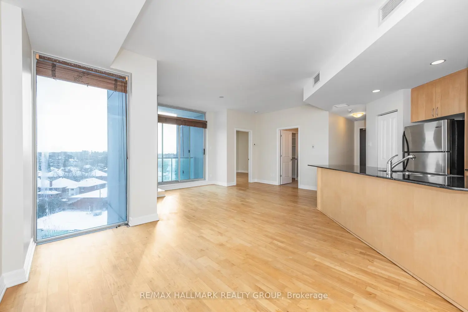 Additional image 4 of 1227 Wellington Street 702