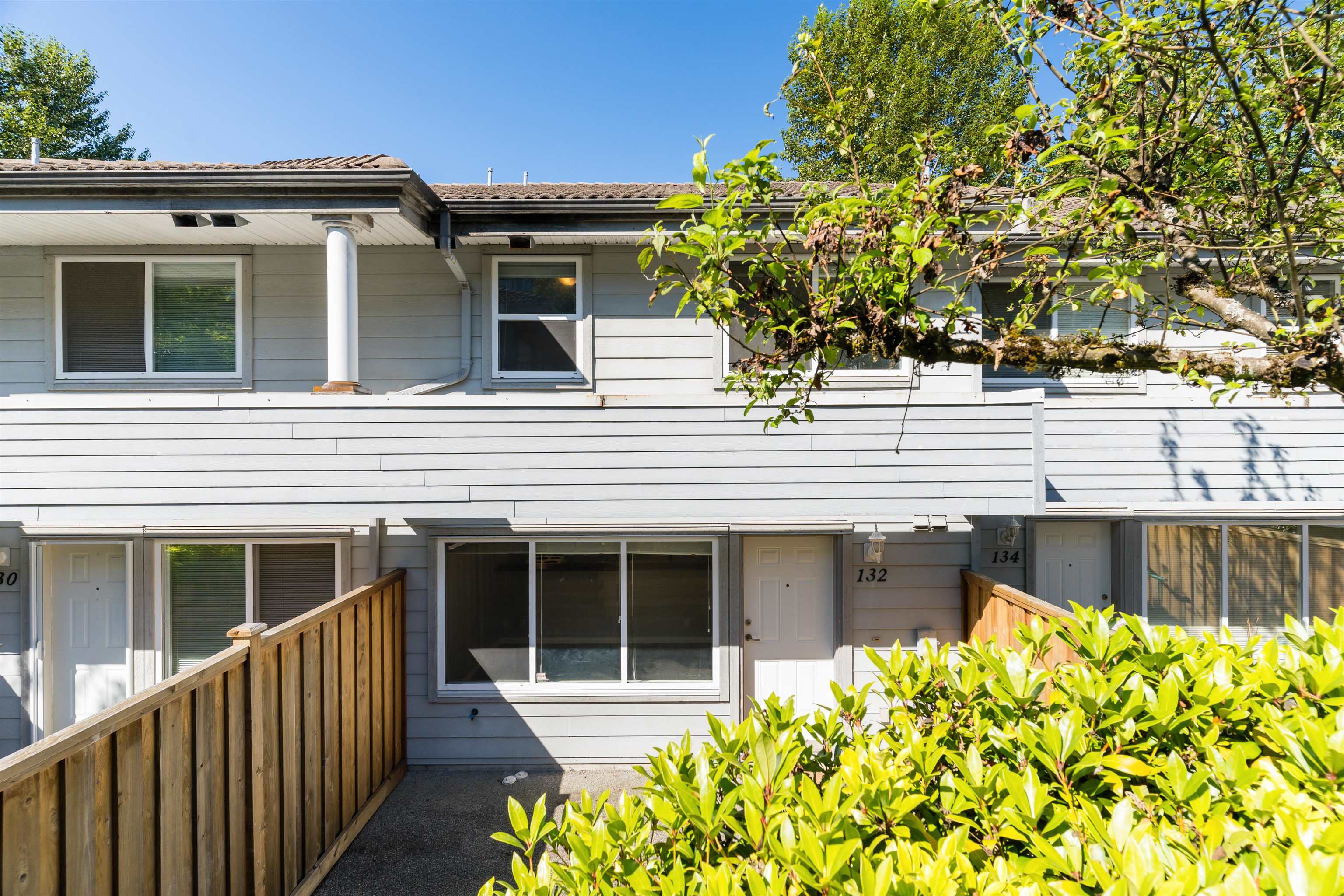 Additional image 2 of 132 Shoreline Circle, Port Moody, BC, V3H 5B3