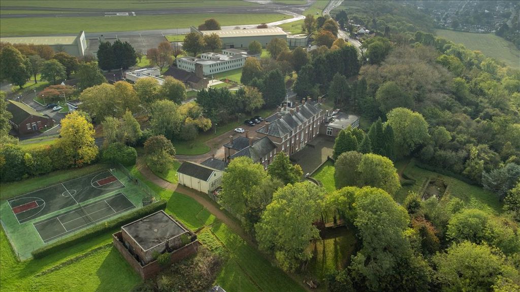 Additional image 5 of 35 bed detached house for saleThe Old Officers Mess, Main Road, Bromley TN16