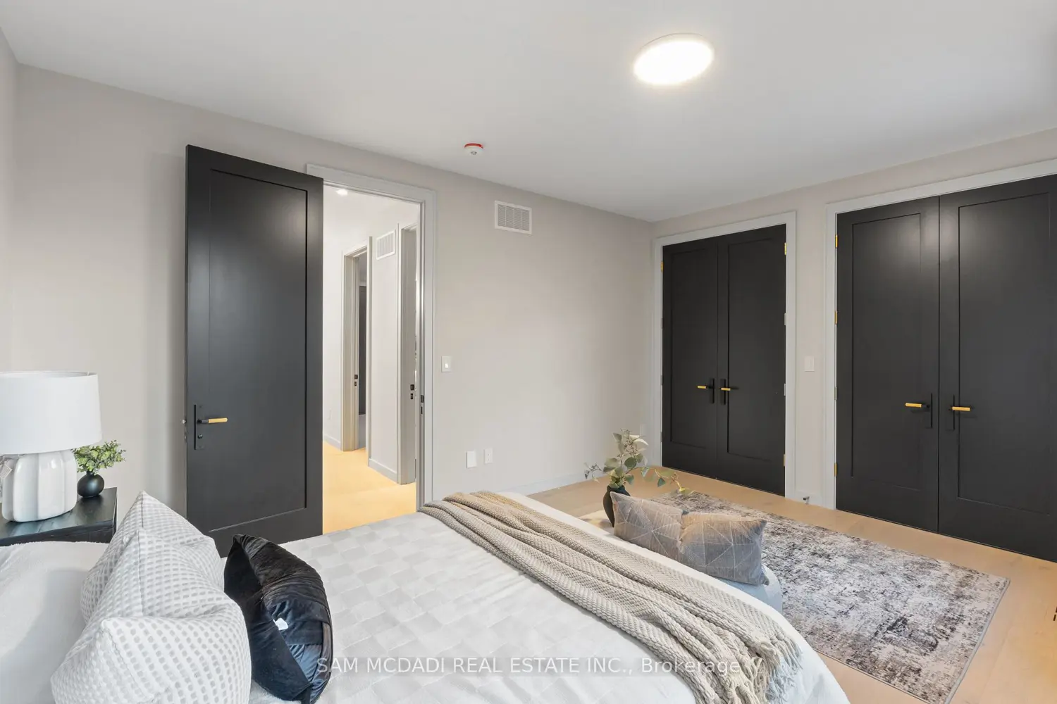 Additional image 14 of 1090 Ella Avenue