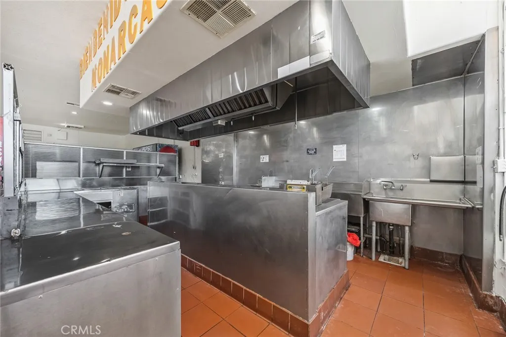 Additional image 28 of 33027 Road 159, Ivanhoe, CA 93235