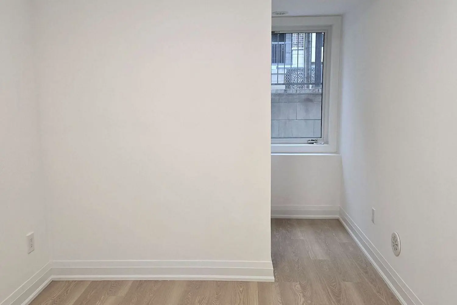 Additional image 10 of 8 Drummond Street 421