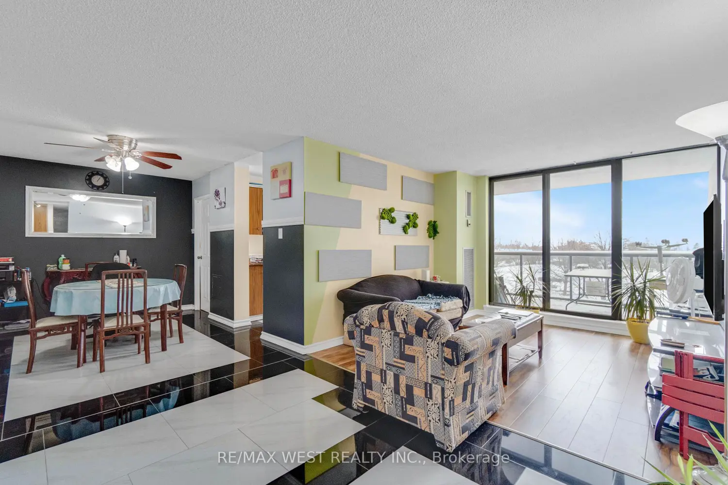 Additional image 3 of 21 Knightsbridge Road 407