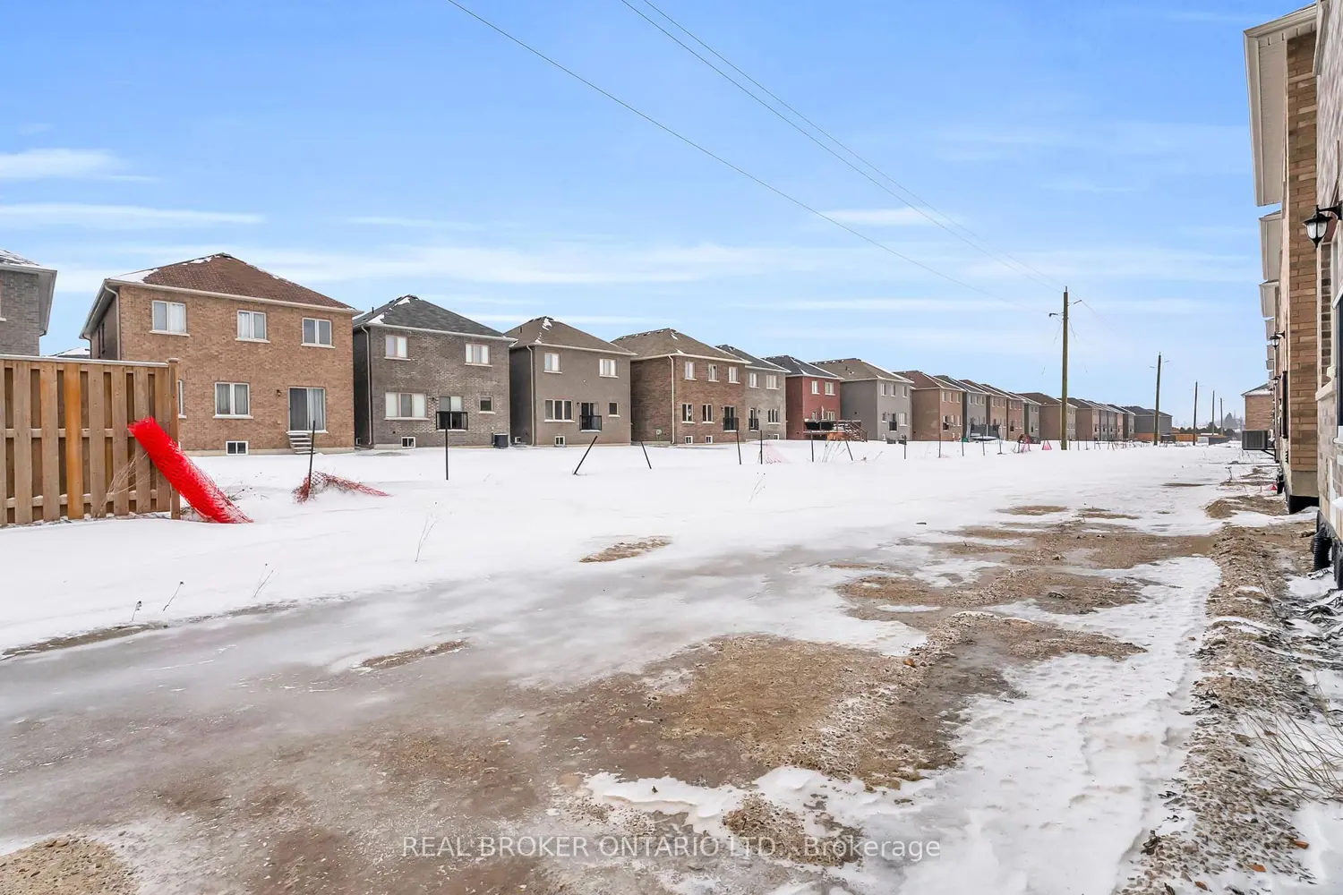 Additional image 16 of 398 Vandusen Avenue