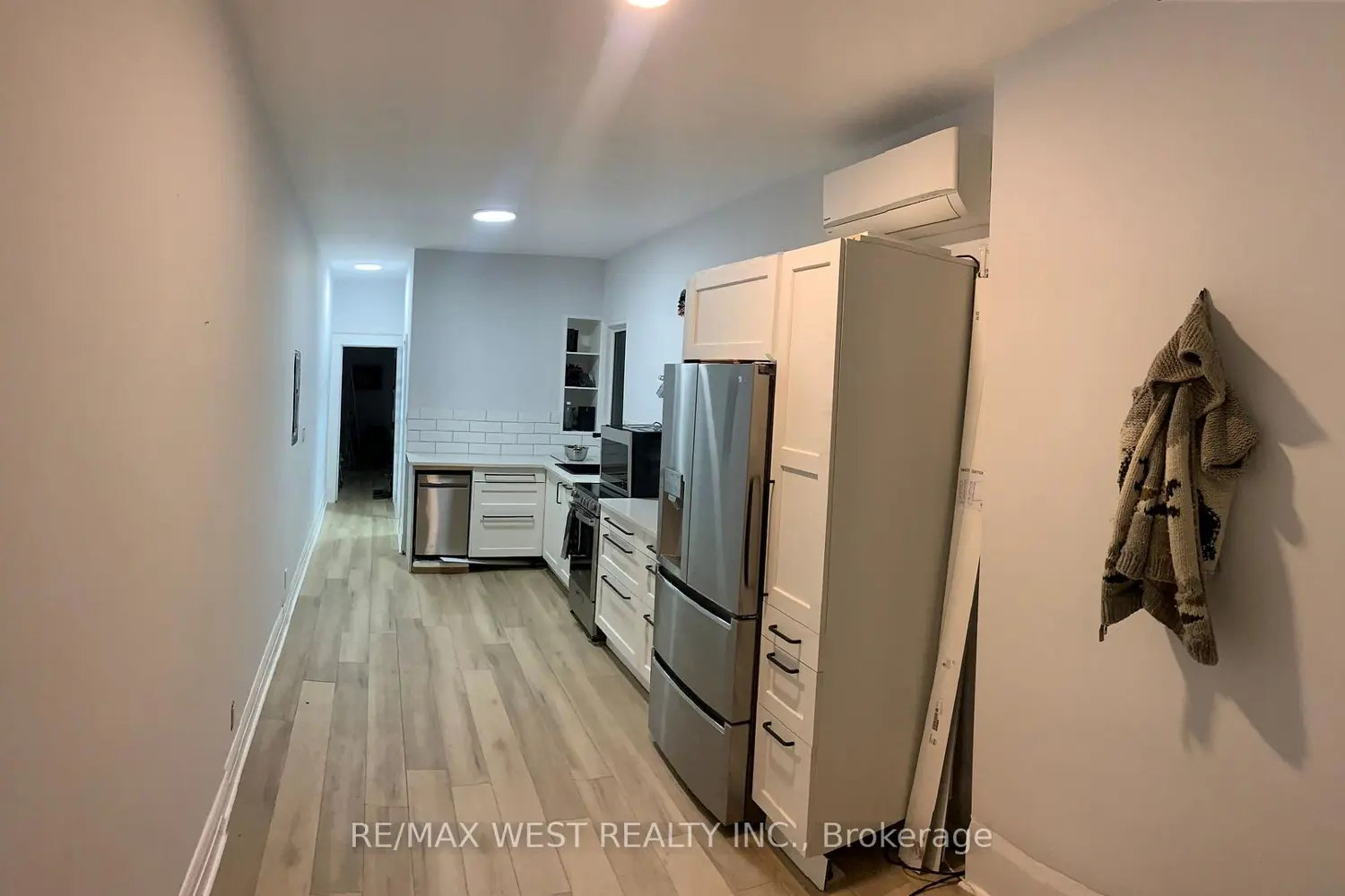 Additional image 10 of 328 High Park Avenue