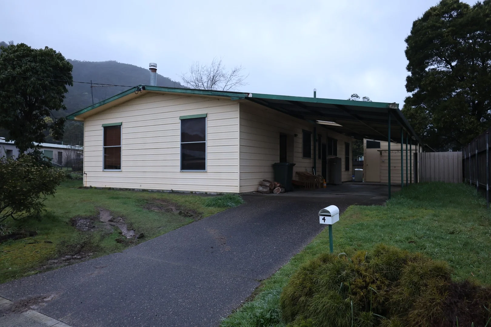 4 Blackwood Avenue, Rosebery TAS 7470