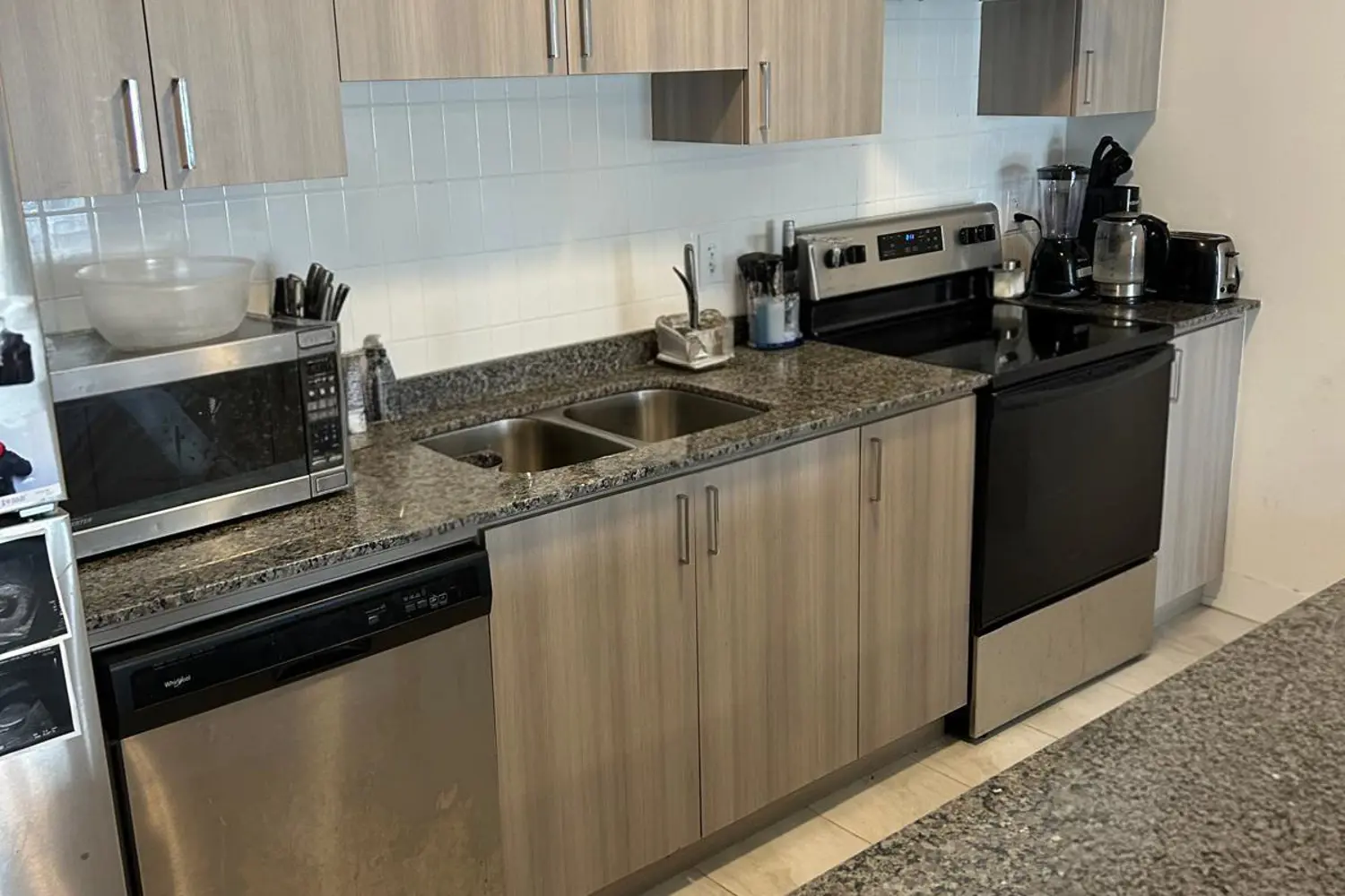 8 Culinary Lane 606 photo 4