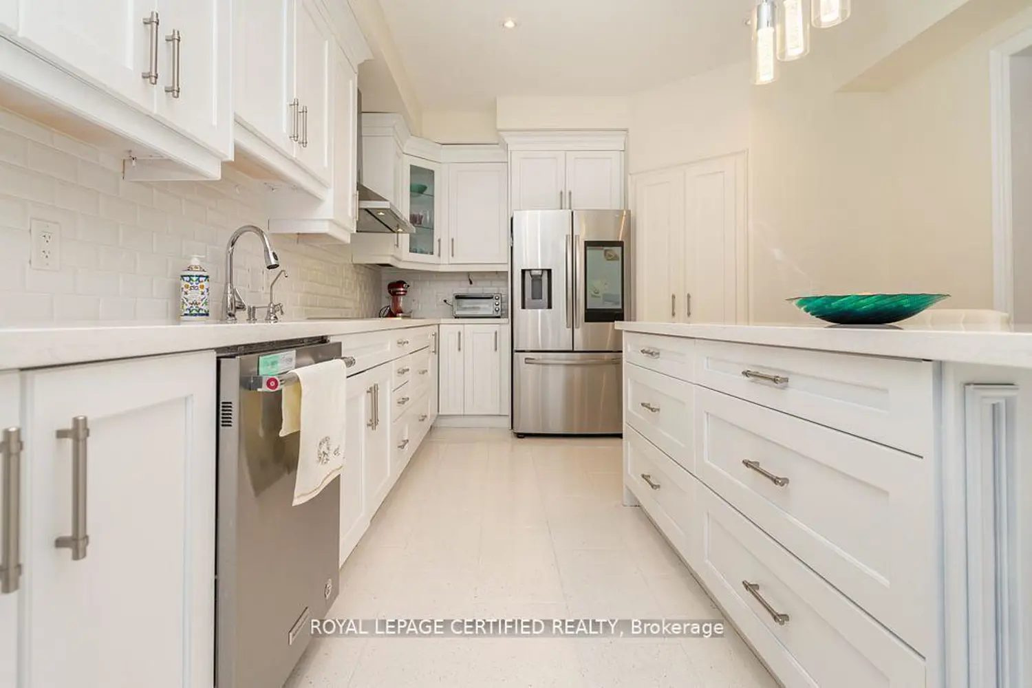 Additional image 4 of 792 Glenbrook Avenue