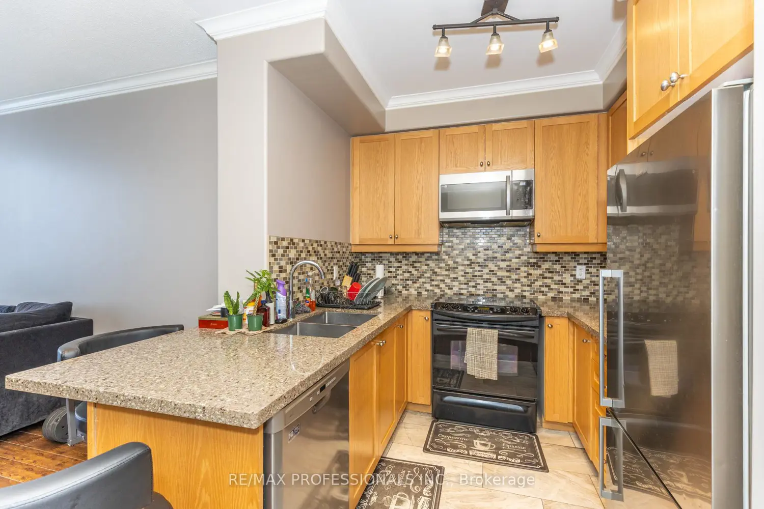 Additional image 14 of 2772 Keele Street 1004